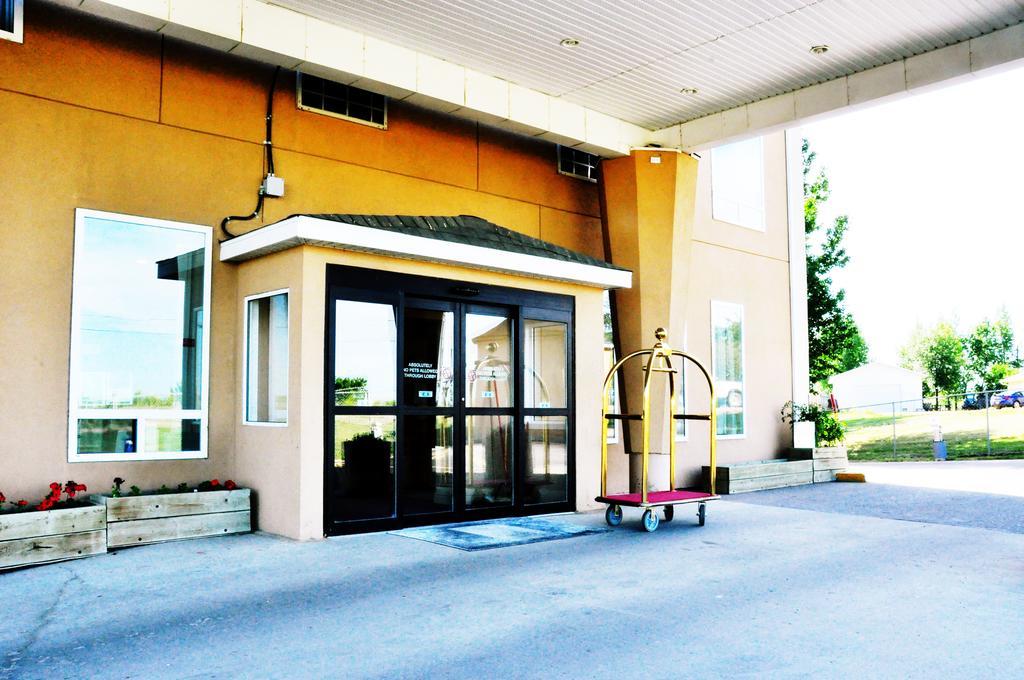 Lone Star Hotel North Battleford Buitenkant foto