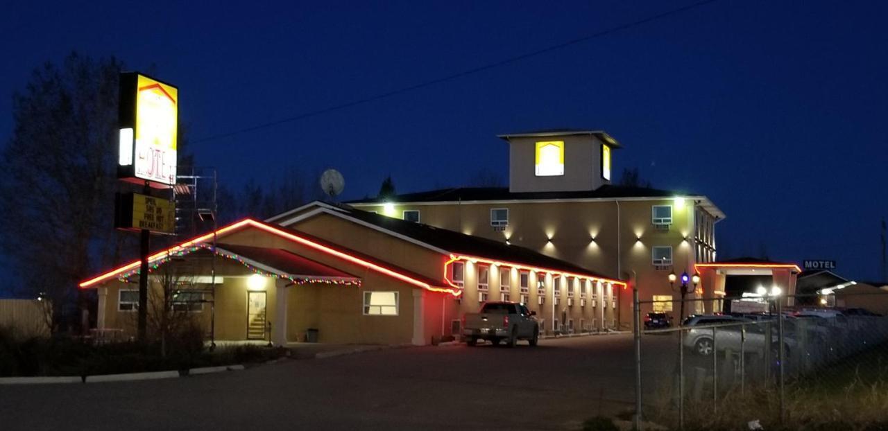 Lone Star Hotel North Battleford Buitenkant foto